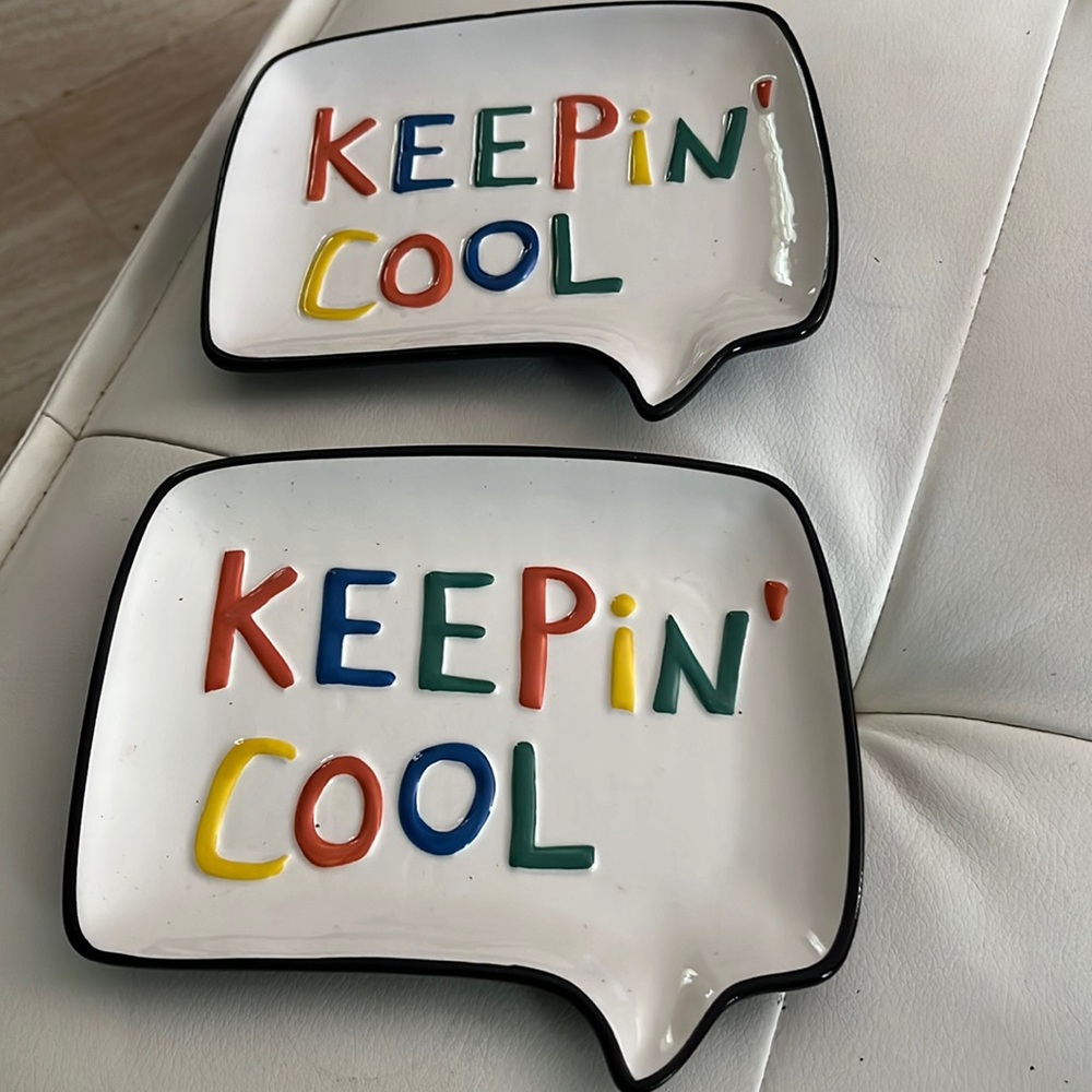 Tag dessert plates